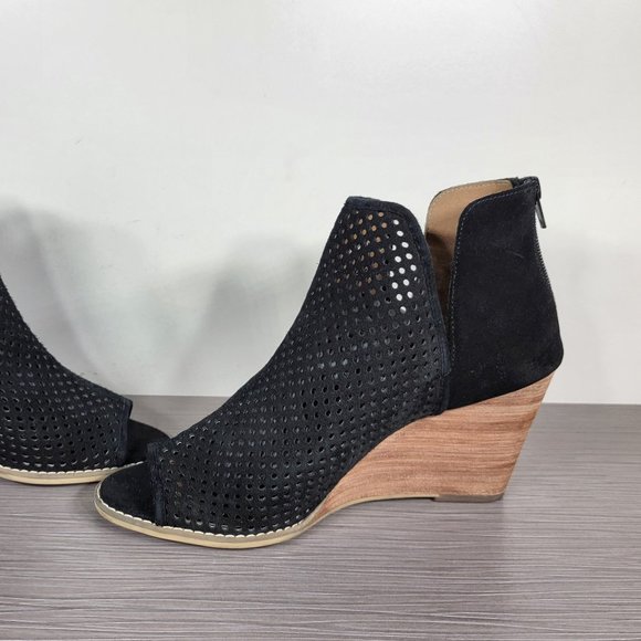 Susina Kinston Peep Toe Perforated Wedge Bootie, Black Suede, Size 9.5 & 10 - Picture 6 of 10